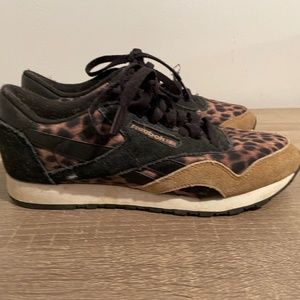 Reebok Classic leopard print